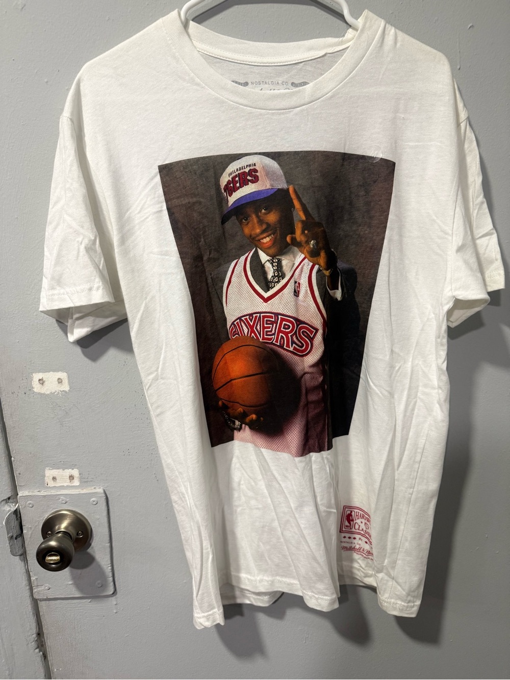 Urban outfitters Mitchell ness Gilbert Arenas tee